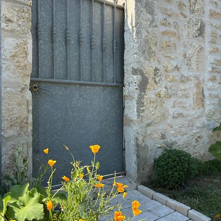 Le Chai & L'Ecurie - Gites De Charme Entre Plages Et Coeur De Village Dolus-d'Oleron Exterior photo