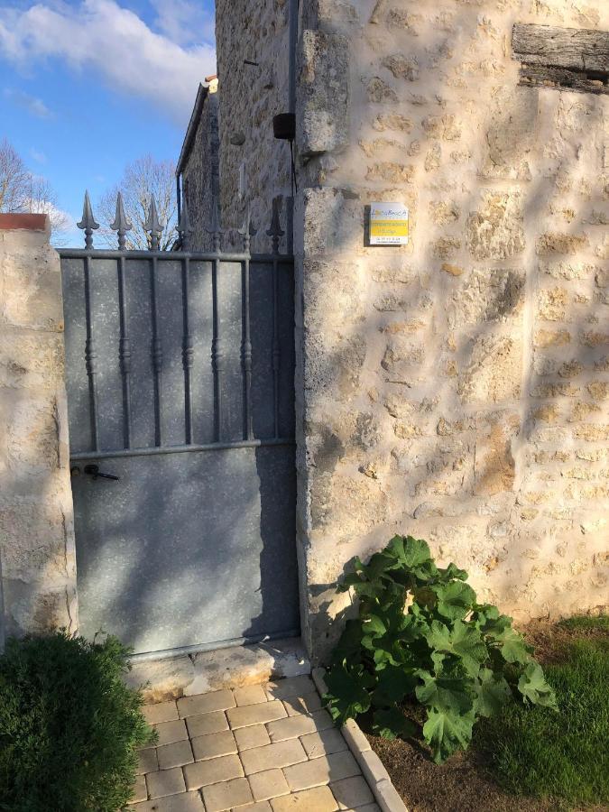 Le Chai & L'Ecurie - Gites De Charme Entre Plages Et Coeur De Village Dolus-d'Oleron Exterior photo